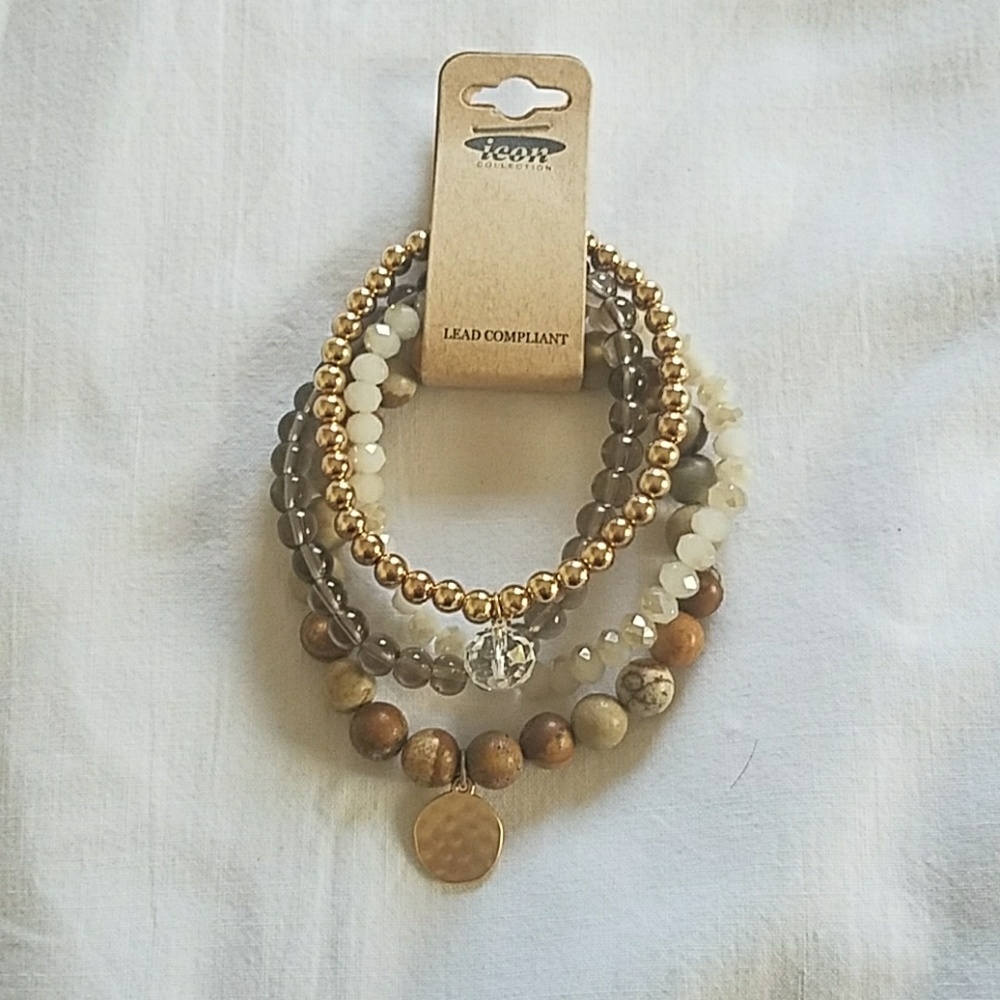 Beaded bracelet